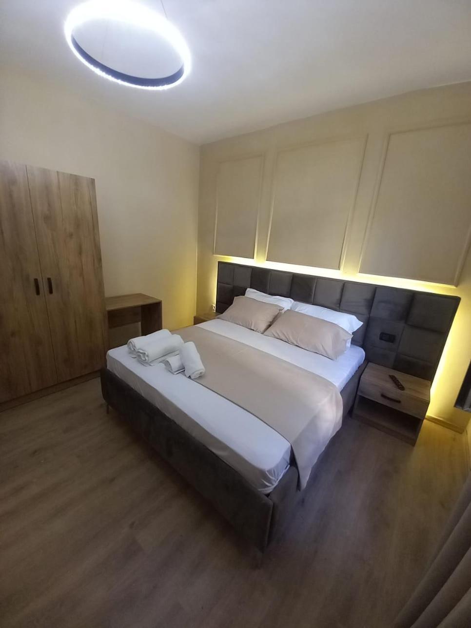Apartment Erik Tirana